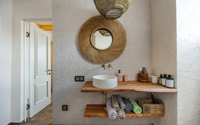 Fhouse Guest House