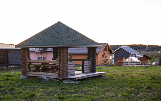 Vozle Ozera Guest House