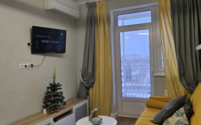 Na Ulitse Bakinskikh Komissarov D.1 Flat