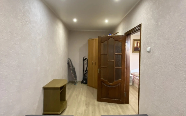 Na Nadezhdy Kraevoy, 9 Flat