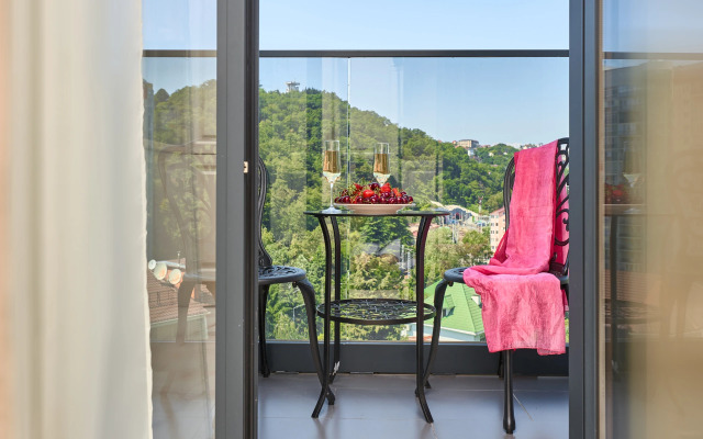 Апартаменты Фестивальный Lamare с Балконом и Видом на Парк Дендрарий