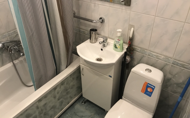 Na Tsentralnoy Ploschadi Goroda Apartments