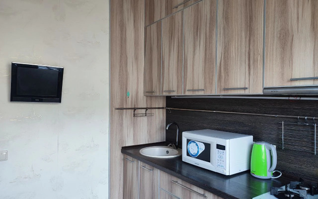 Квартира двухкомнатная Ленинградская 21