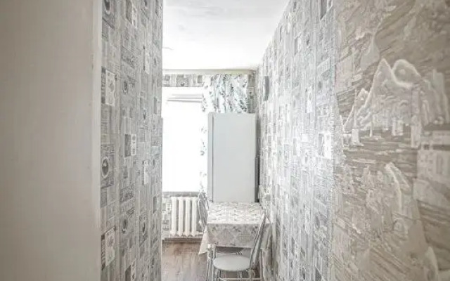 Sakhalinskaya 8 Flat