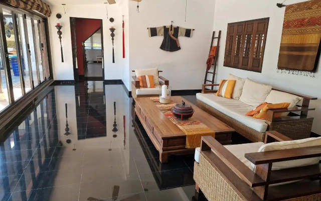 Soi Baan Song Thai Villa