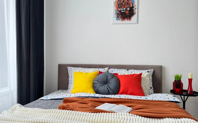 Квартира Двухкомнатная просторная и уютная ArtApart