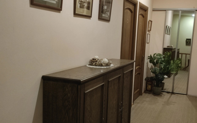 Kholstomer Hotel
