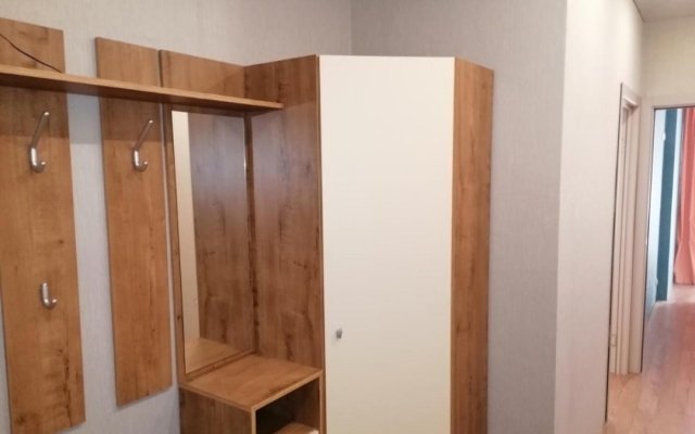 Evrodvushka Na Surikova Flat