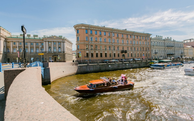 Апартаменты SpbStay на Вознесенском проспекте 3-5