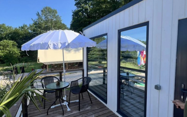 Glamping V Sele Illarionovka