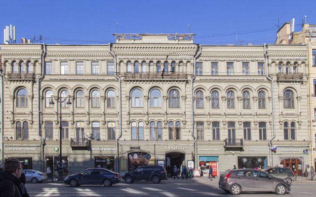 Lopatin Nevsky 100 Hotel