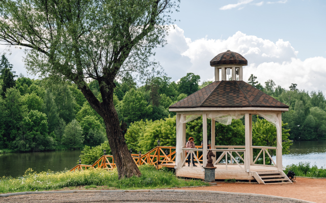 Usadba Grebnevo Hotel