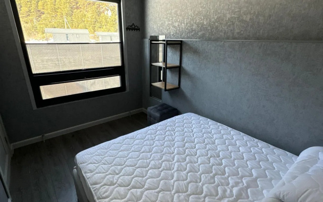 Глэмпинг Отель Высоцкий