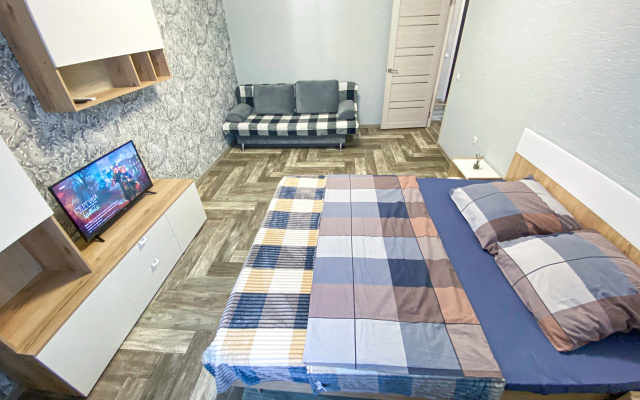Kvartira s Panoramnym Balkonom i Individual'nym Otopleniem. Tihij Uutnyj Rajon s Ocen' Razvitoj Infrastrukturoj