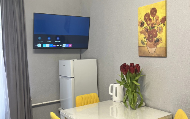 Меблированные комнаты 3-местная комната на Независимости