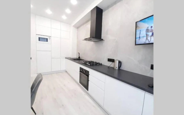 Апартаменты Центр, парковая зона, новый дом, охраняемая парковка, Колибри#24 1