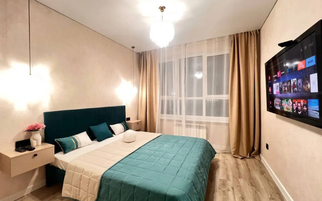 V Tsentre Goroda Zhk Levoberezhye Flat