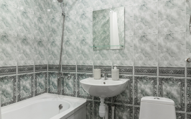 Ne Vopros u zhd i avto vokzala Flat