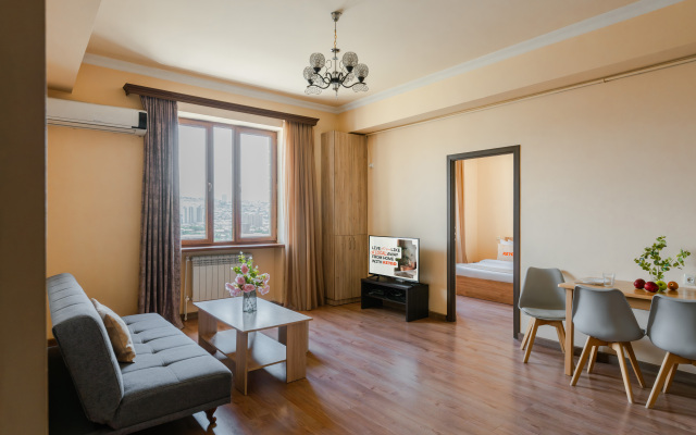 2BR Sunny Cityscape/City View/Self check-in/Keygo 46 Apartments