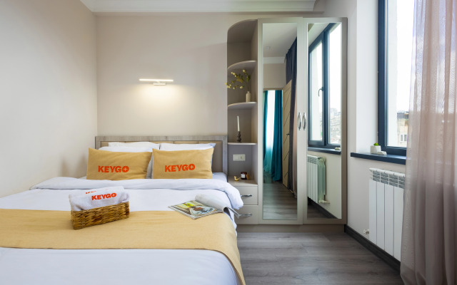 KeyGo #0147 1 Bedroom near Opera Theatre Apartments