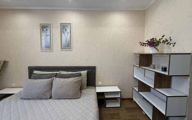 V Samom V Serdtse Tyumeni Na Tsvetnom Bulvare Apartments