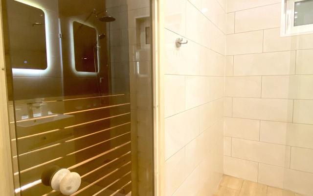 Шале на 4 места с сауной Pro