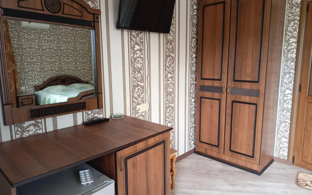 Azaliya Guest house