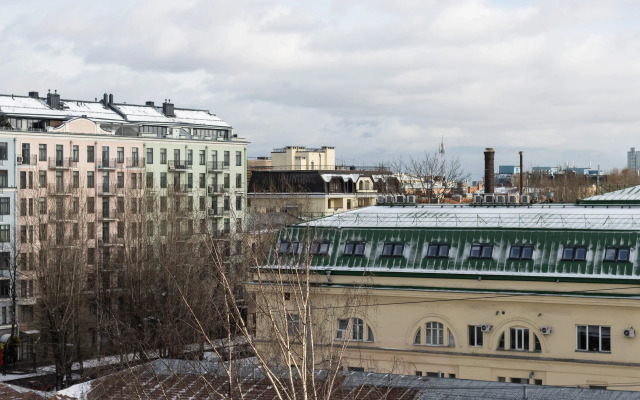 Malakhitovna - Studiya S Krasivym Vidom Apartment