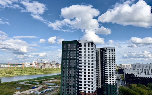 Апартаменты с невероятным видом на реку Тура ВыДома