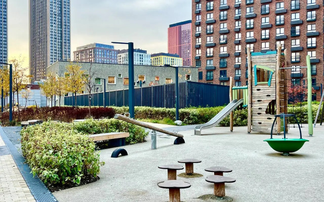 Апартаменты Двухкомнатные на высоком этаже с видом на город