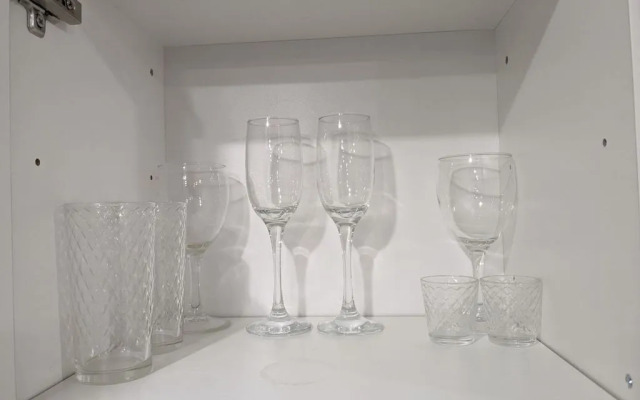 Апартаменты RentHome студия Грей на Южном шоссе у ТЦ Амбар