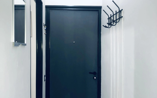 Studiya U Yablonevogo Sada Flat