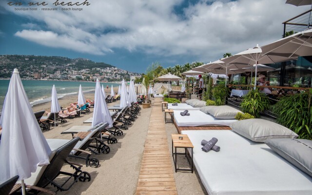 En Vie Beach Boutique Hotel - Adult Only