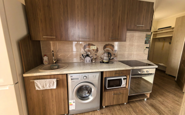 Trekhkomnatnye Apartments