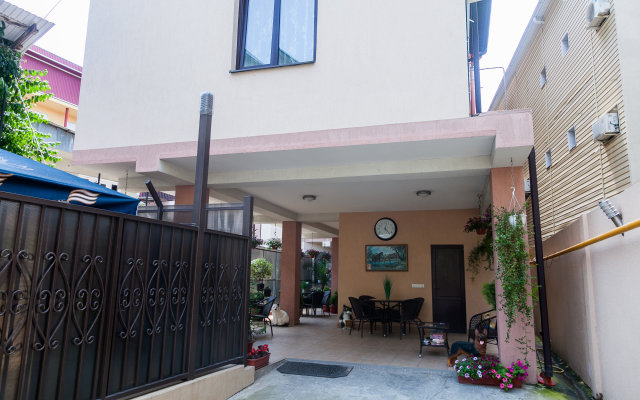 Inessa Guest House