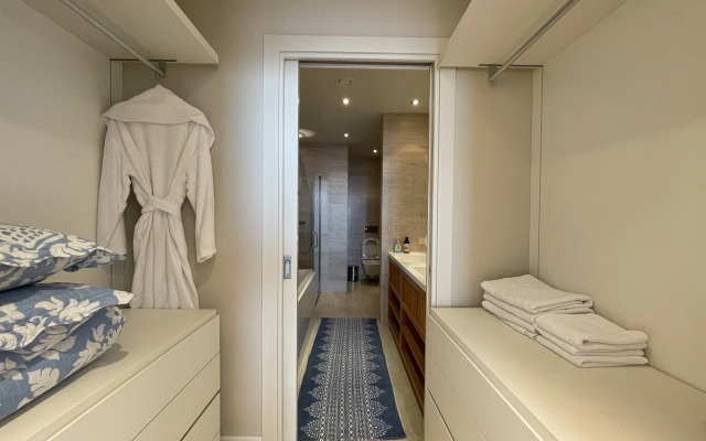 Apartment with sea view