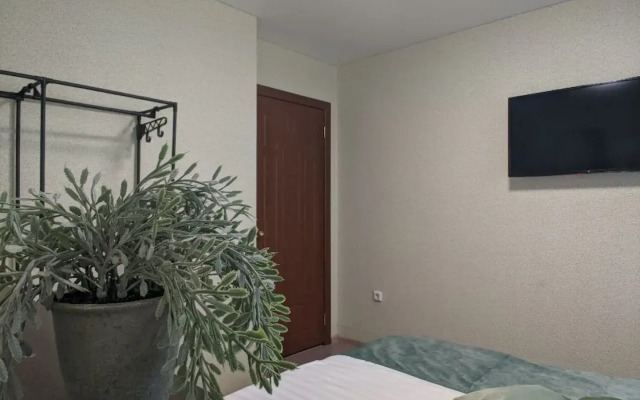 Na Ulitse Andreya Ado 16 Flat