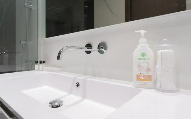 Апартамент на 63 этаже с видом на башни