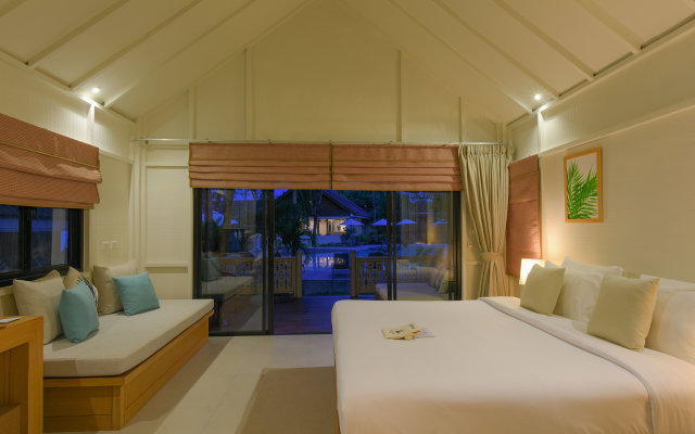 Курортный отель Paradise Beach Resort by Variety Hotels