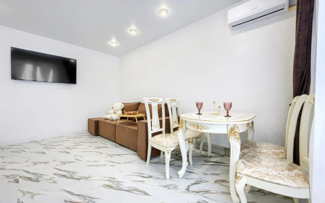 V Novom Zhk Flat