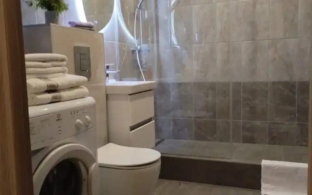 Gold River Apartment Ekaterinburg Flat