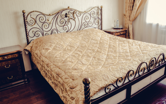 Imperiya Guest House