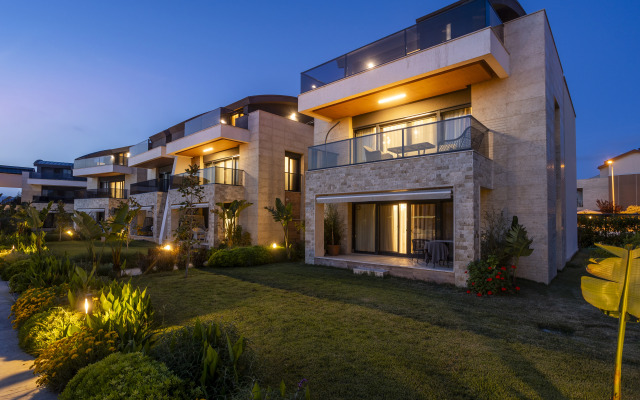 Luxury Garden Suites