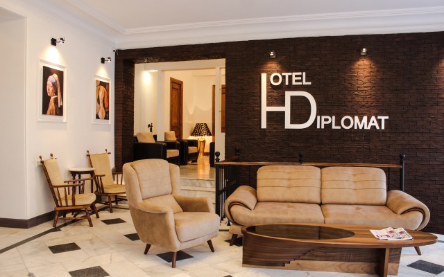 Diplomat Hotel