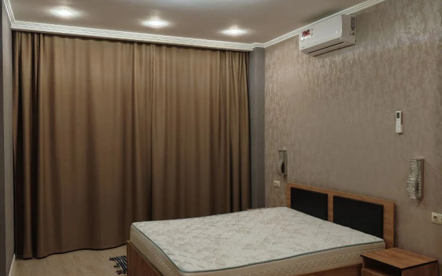 Dom s podogrevaemym basseynom Private house