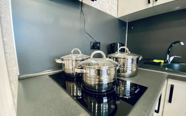 Na Farmana Salmanova 6 Apartments