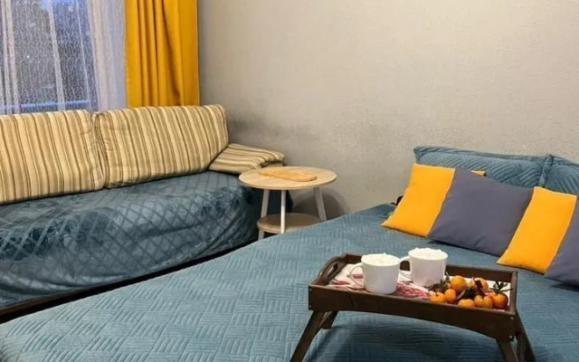 Na Ul. 1-Ya Poselkovaya 1b Flat