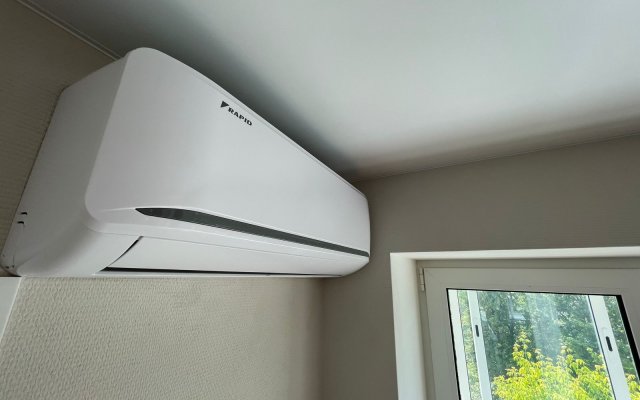 Апартаменты 2-х комнатные апартаменты на Есенина 69