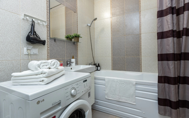 U m. Moskovskie Vorota Flat