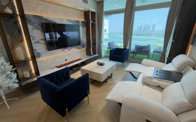 Апартаменты Highend Ultra Luxury Azure Residences
